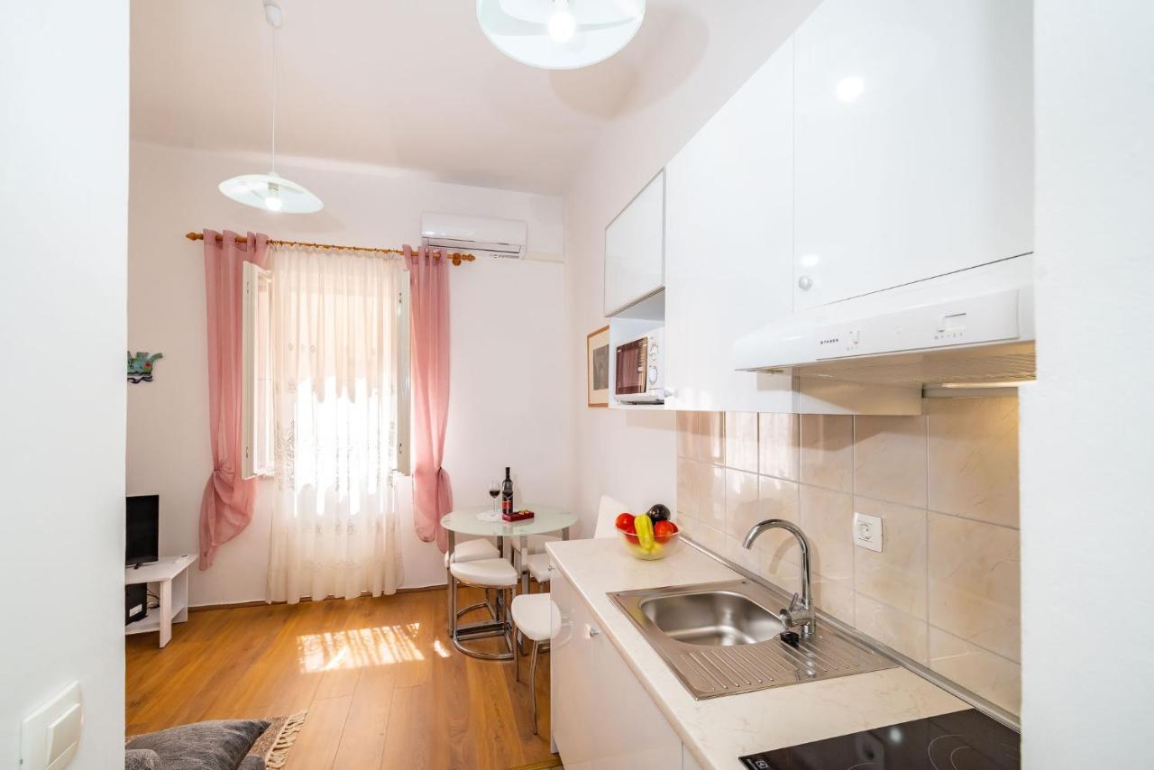 History Apartments Center Zadar Bagian luar foto